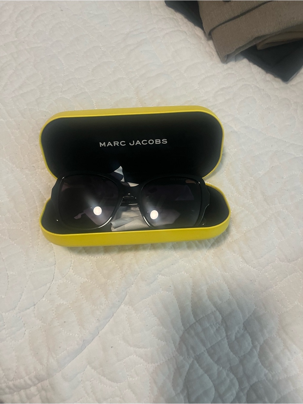Marc Jacobs Black Oversized Women's Sunglasses with Gradient Lenses